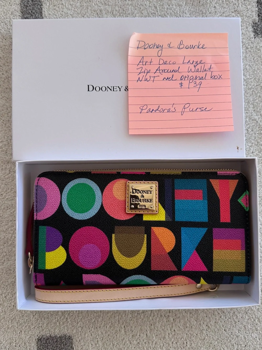 Stunning NWT Dooney wallet